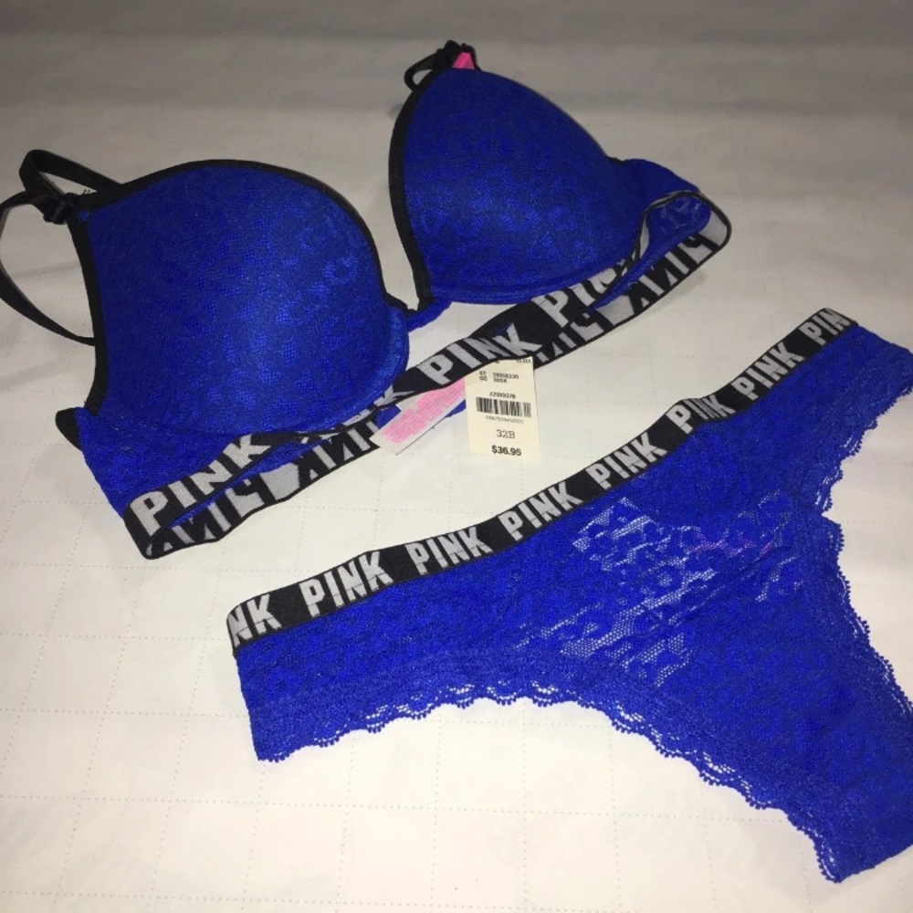 NWT Victoria Secret Blue Bundle Bra Panty Set